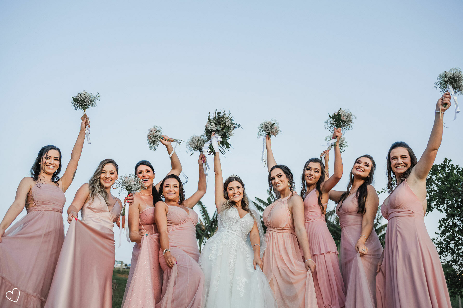 Foto QUAL A COR DO VESTIDO DAS MADRINHAS? Foto QUAL A COR DO VESTIDO DAS MADRINHAS? - Imagem 16