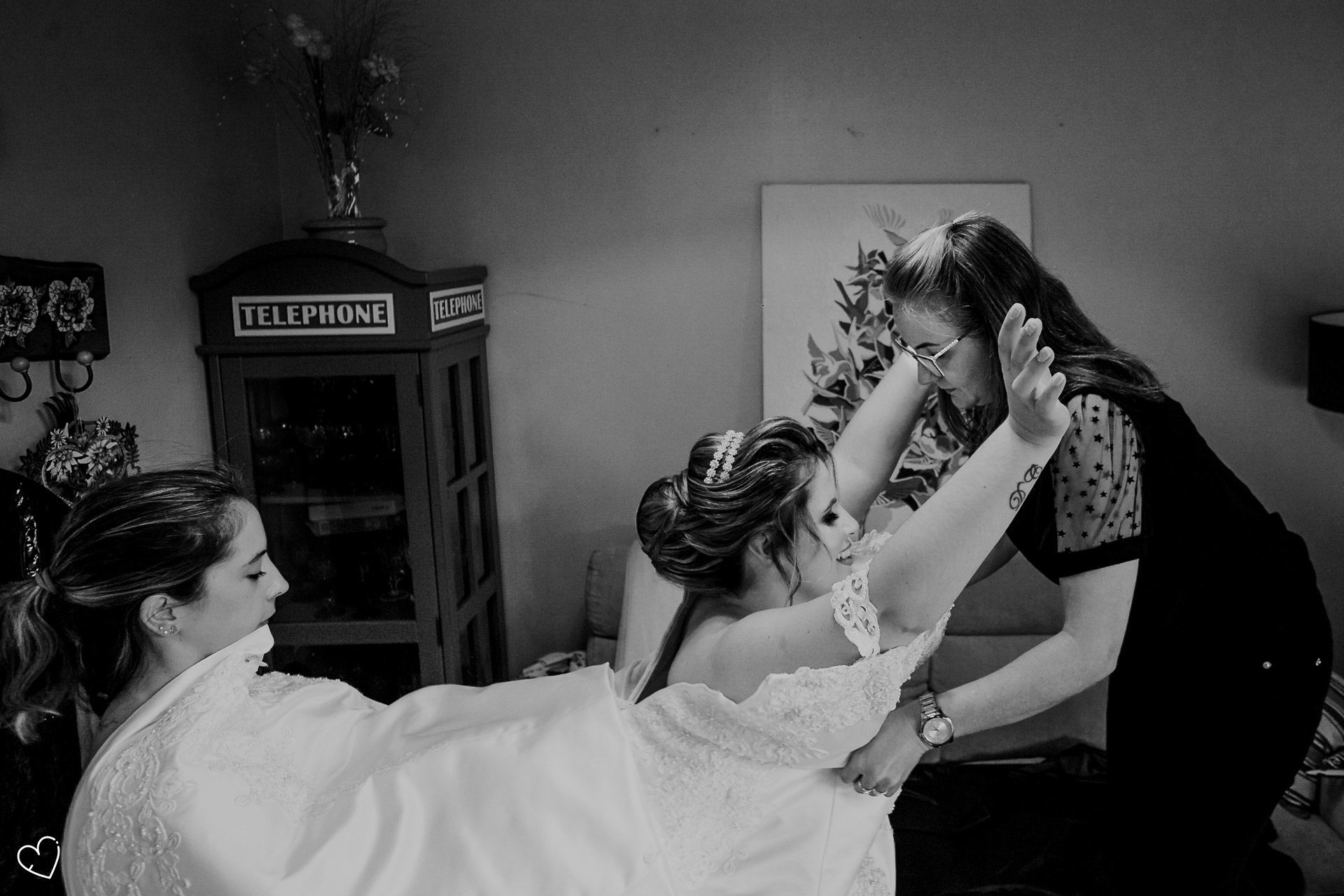 Foto Casamento Debora e Claudinei Foto Casamento Debora e Claudinei - Imagem 1